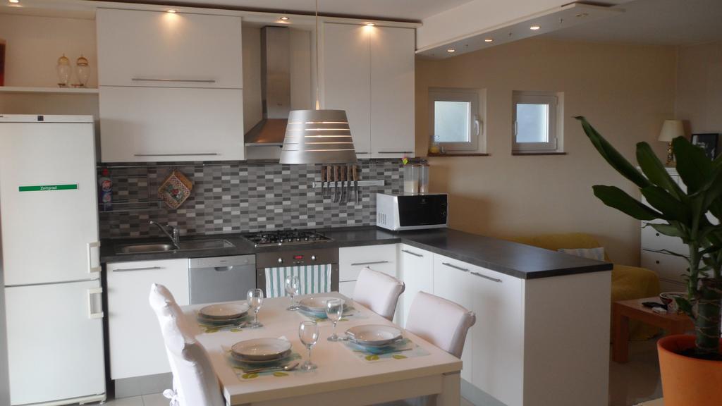 Apartment Sanja Primošten Zewnętrze zdjęcie